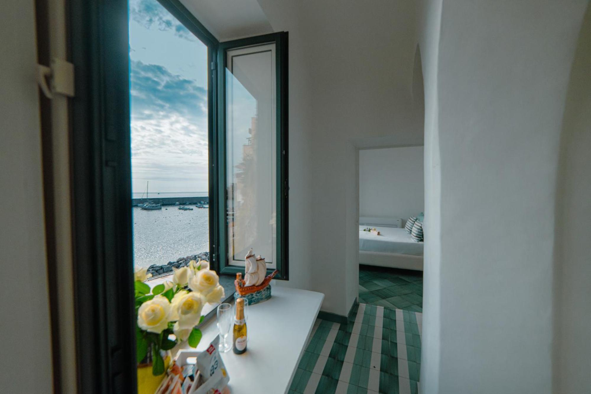 Dimore De Luca- Sea View Amalfi Exteriör bild