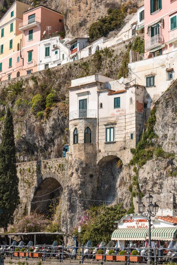 Dimore De Luca- Sea View Amalfi Exteriör bild